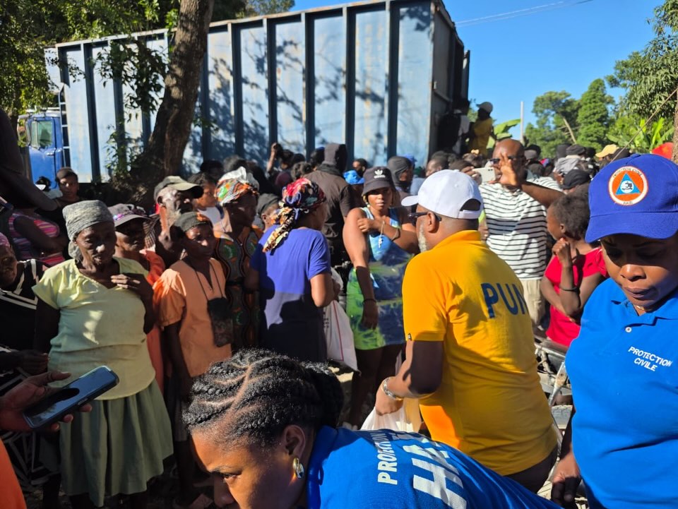 Le gouvernement déploie une aide d’urgence dans le Plateau Central face à la crise humanitaire