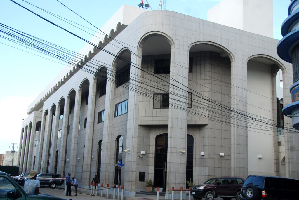 La BRH accorde un répit aux emprunteurs : moratoires et restructuration de prêts autorisés jusqu’en septembre 2026