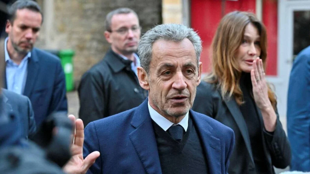 Nicolas Sarkozy libéré sous contrôle judiciaire après vingt jours de détention Nicolas Sarkozy