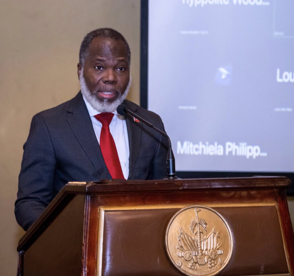 Le gouvernement adopte enfin le décret électoral, une étape clé vers le retour à l’ordre constitutionnel