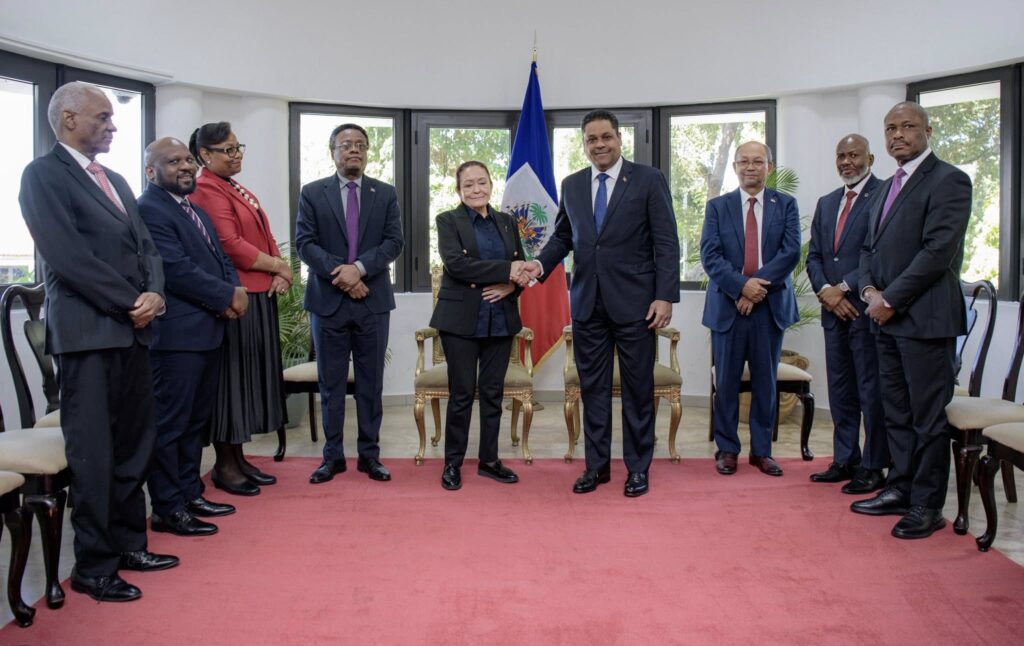 La Colombie présente sa nouvelle ambassadrice à Haïti lors d’une cérémonie à la Villa d’Accueil