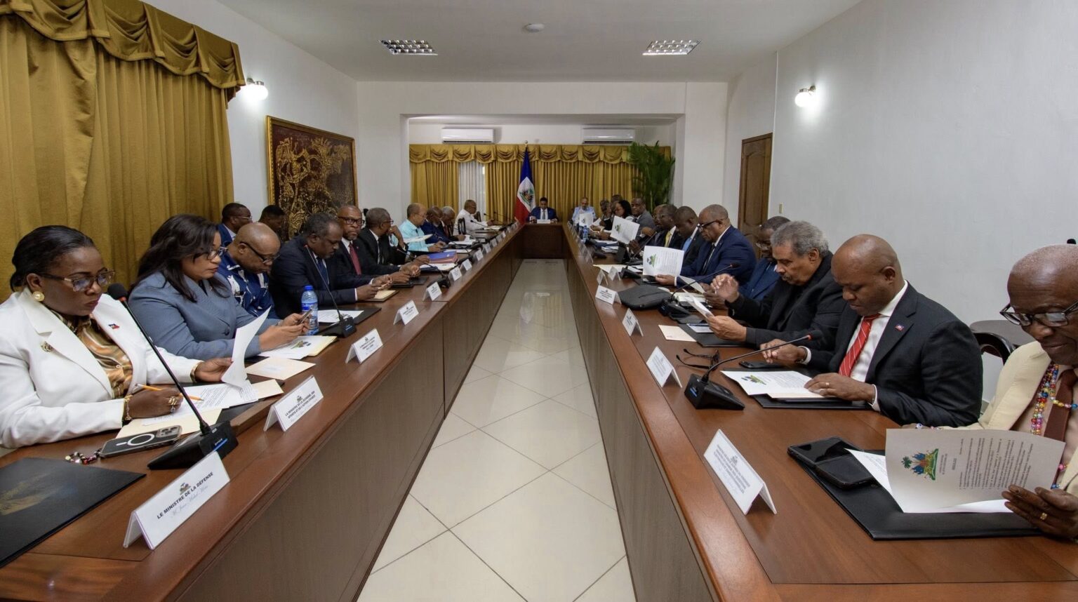 Le Conseil des ministres adopte d’importants projets de décrets et d’arrêtés