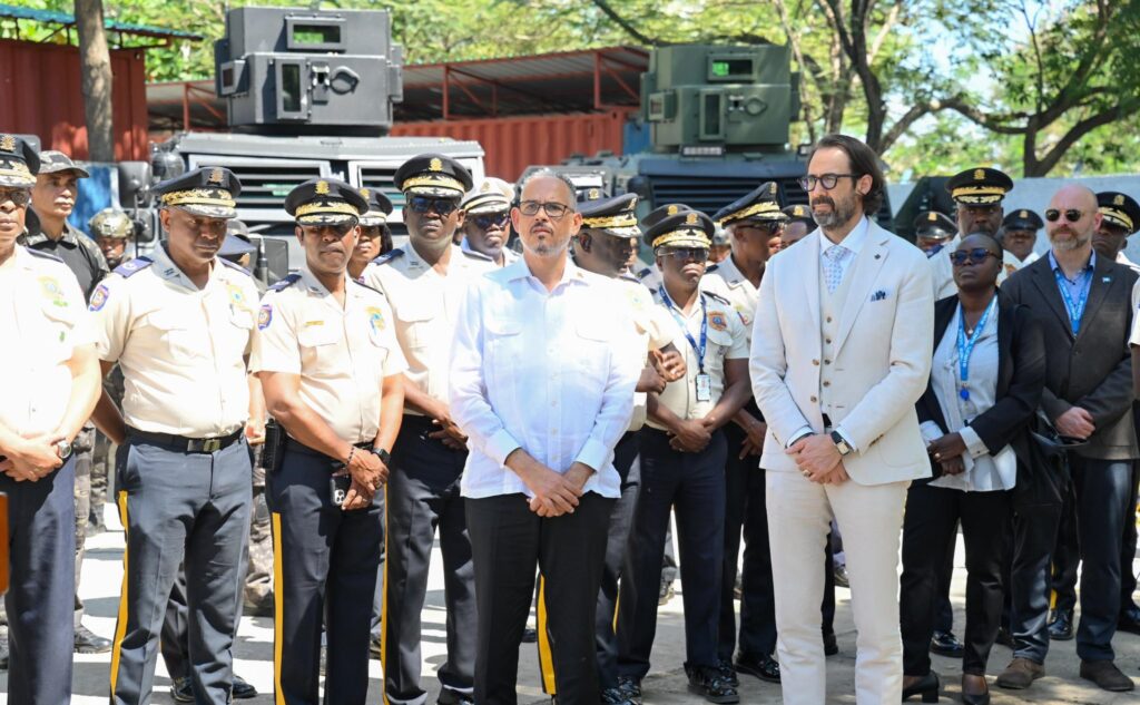 10 nouveaux blindés remis à la PNH pour renforcer la lutte contre les gangs