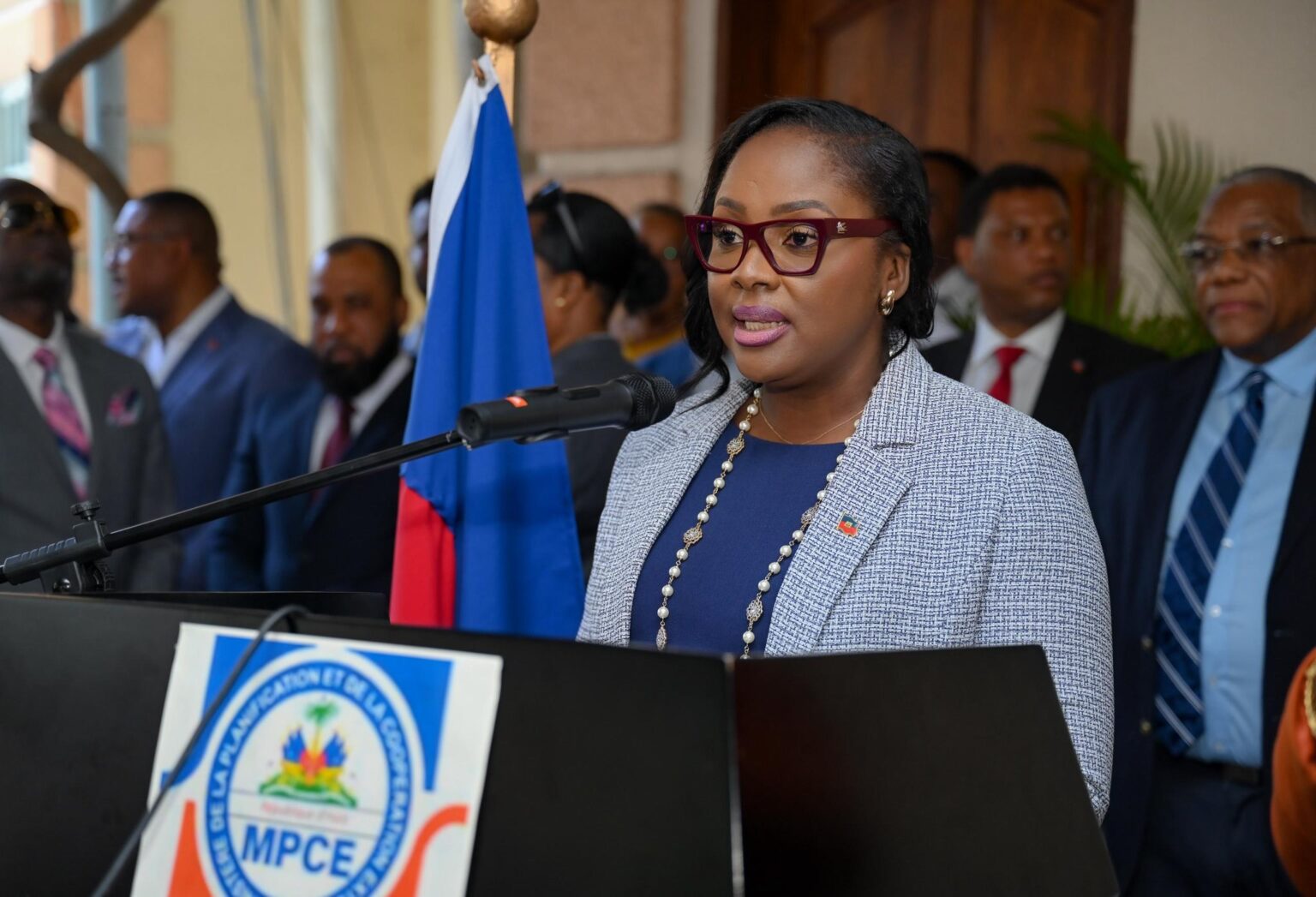 Sandra Paulemon installée à la tête du Ministère de la Planification et de la Coopération Externe