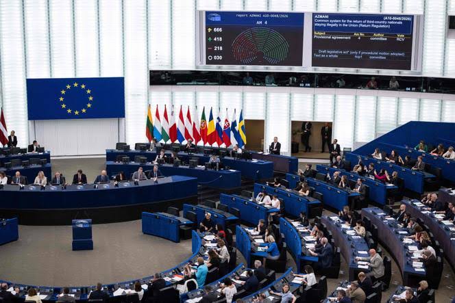 Migration : l’Union européenne adopte de nouvelles règles pour accélérer les expulsions